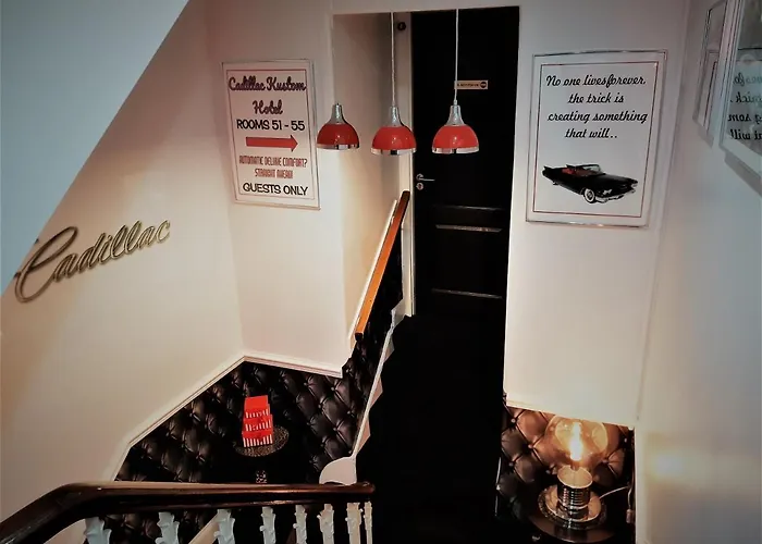 Cadillac Kustomz Hotel